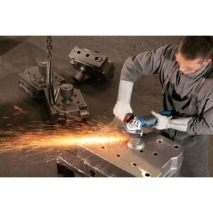 Профессиональная угловая шлифмашина Bosch GWS 17-125 CIE Professional